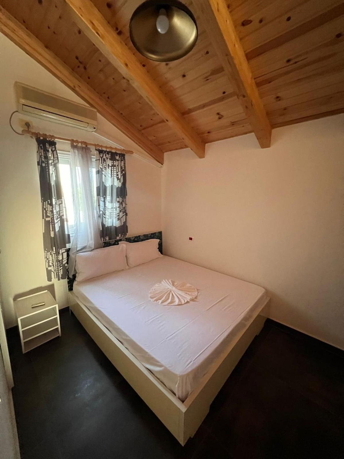 Guest house Guest Arbri Vlore