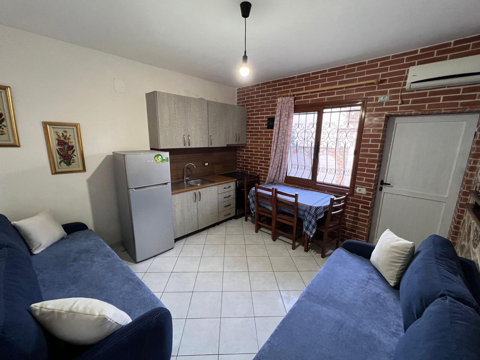 Guest Arbri Guest house